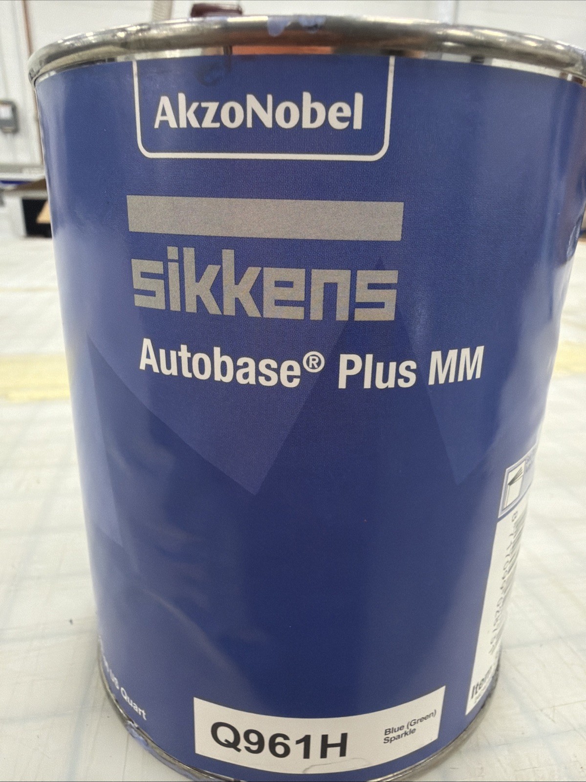 AkzoNobel 398268 Sikkens Autobase Plus MM Toner Q961H Blue Green Sparkle 1L AkzoNobel 398268 Sikkens Autobase Plus MM Toner Q961H Blue Green Sparkle 1L