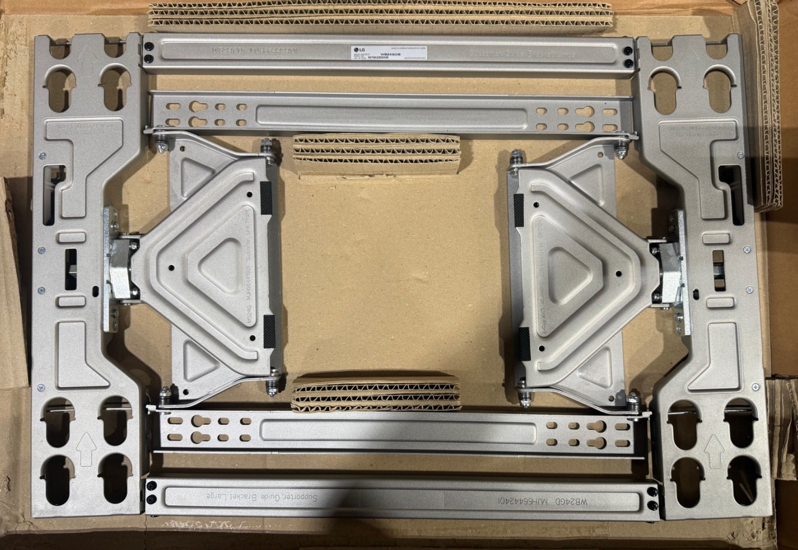 LG WB24GDB EZ Slim Wall Mount for LG TVs Open Box Genuine OEM
