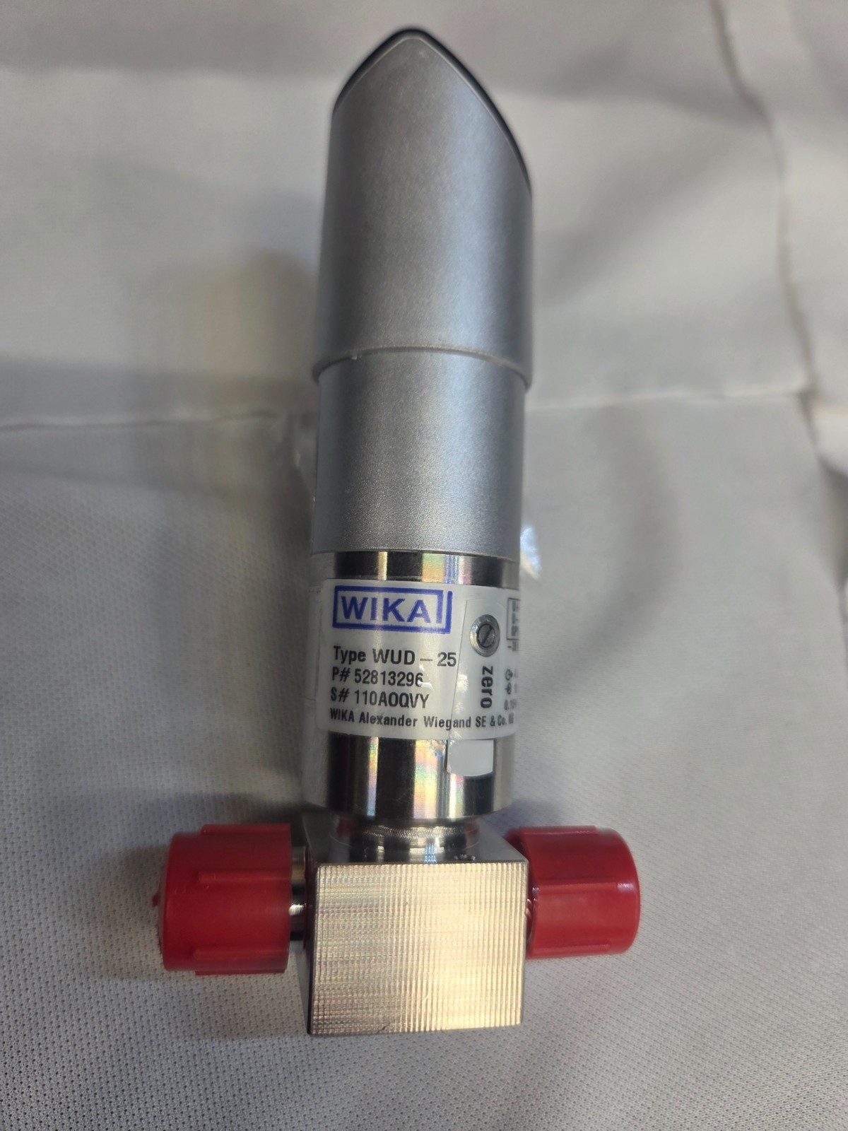 NEW Wika WUD-25 Ultra High Purity Transducer Flow Through with Display 52922629 NEW Wika WUD-25 Ultra High Purity Transducer Flow Through with Display 52922629
