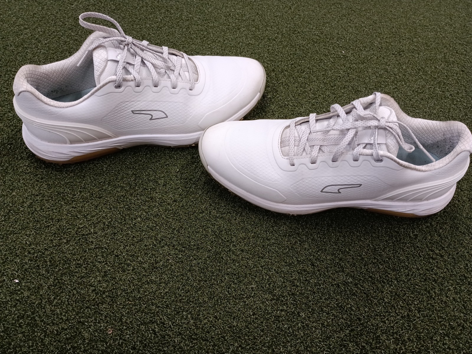 Puma Men\'s Alphacat Nitro Golf Shoes Feather Gray - size 11.5