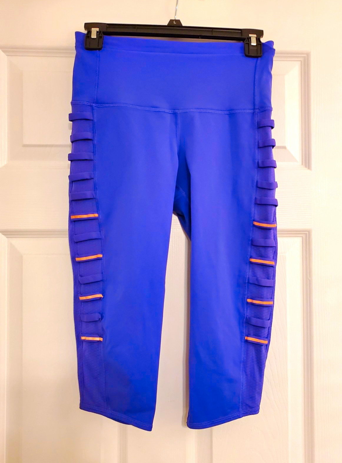 Lululemon Athletica Women\'s Purple Cropped Yoga Leggings Size 8 17\