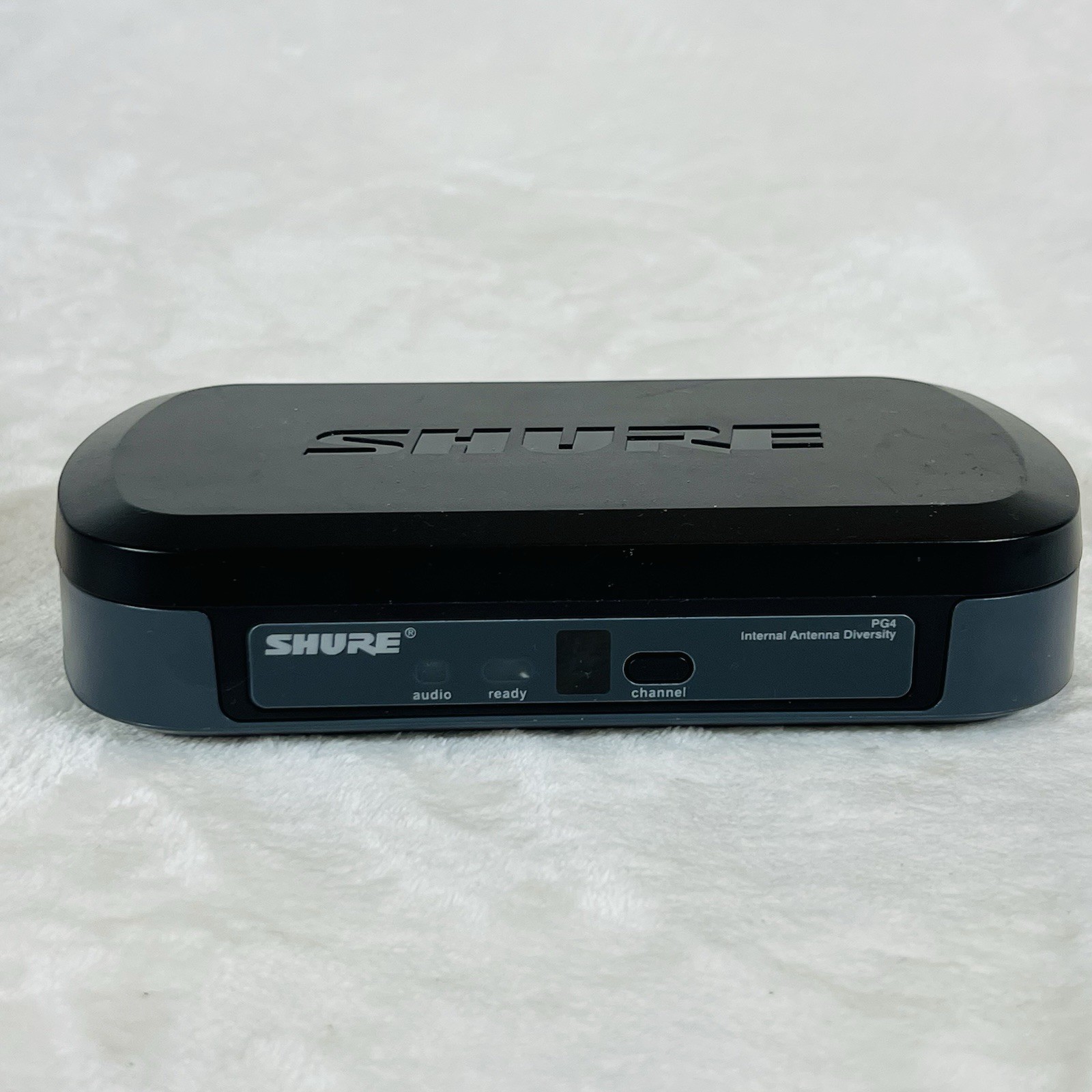 Pre Owned | Shure PG4 H7 Wireless Receiver 536-548MHz internal Antenna Diversity Pre Owned | Shure PG4 H7 Wireless Receiver 536-548MHz internal Antenna Diversity