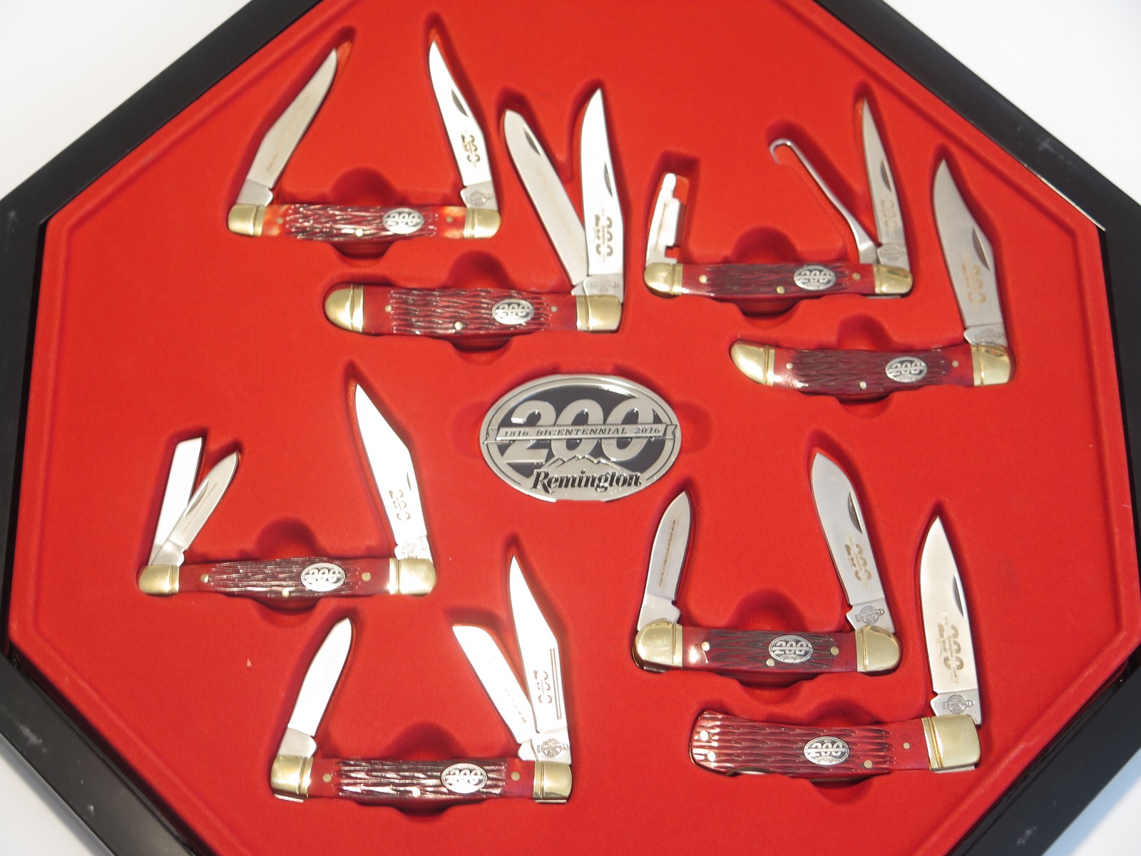 '16 Remington R11918 200th Anniversary Limited Red Bone Folding Pocket Knife Set '16 Remington R11918 200th Anniversary Limited Red Bone Folding Pocket Knife Set