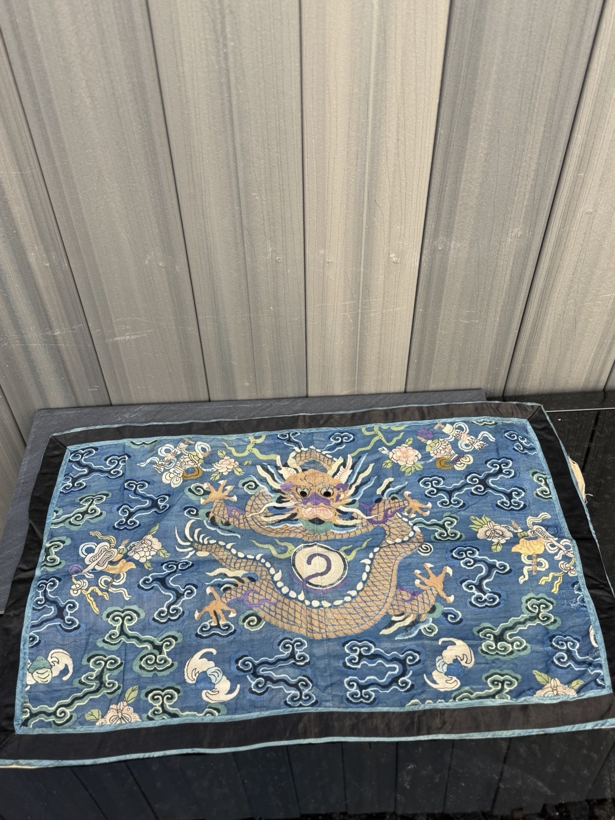 Wonderful Antique Kesi Dragon Panel Wonderful Antique Kesi Dragon Panel