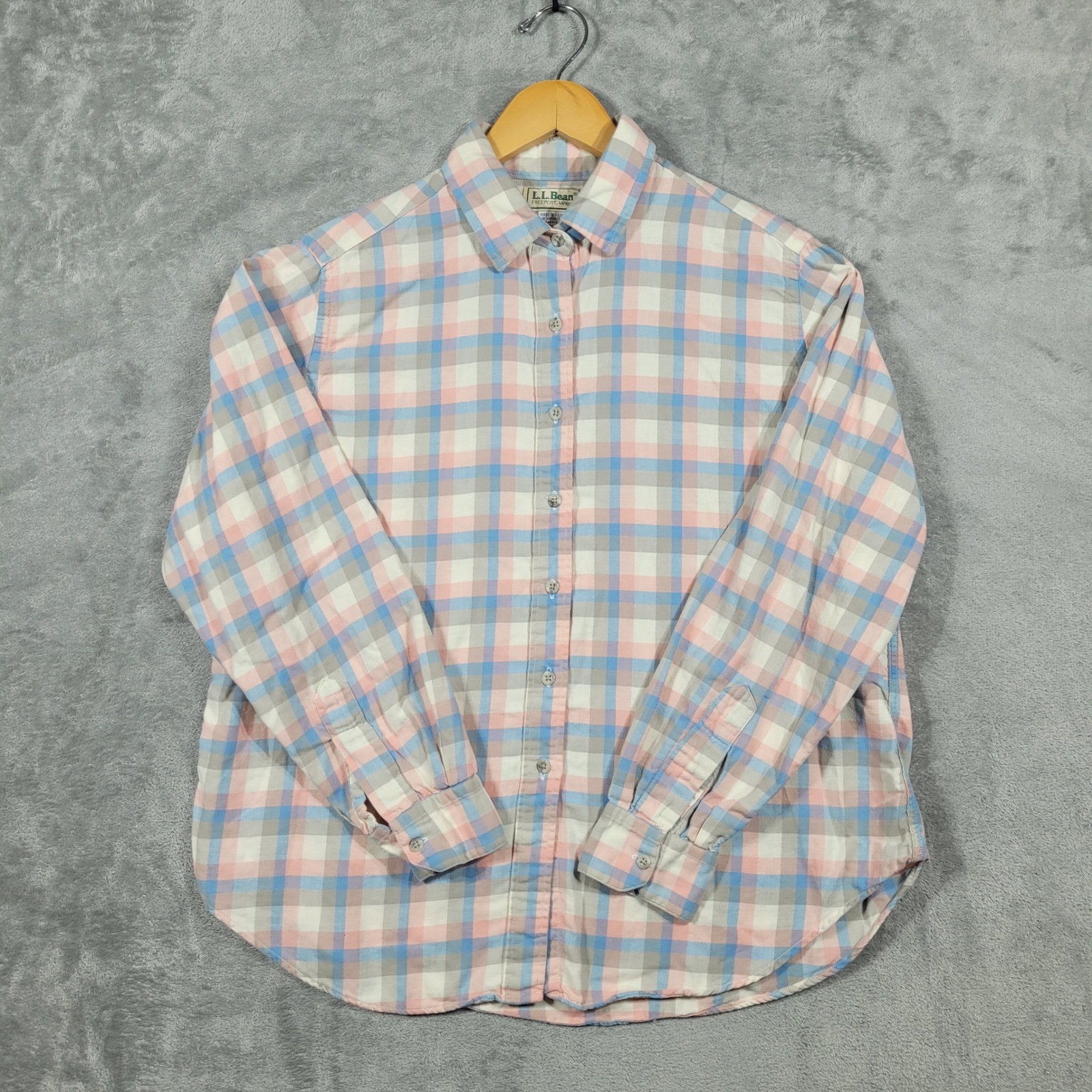Vtg L.L. Bean Button Up Shirt Mens 18 Pink Plaid Flannel Long Sleeve USA Made Vtg L.L. Bean Button Up Shirt Mens 18 Pink Plaid Flannel Long Sleeve USA Made