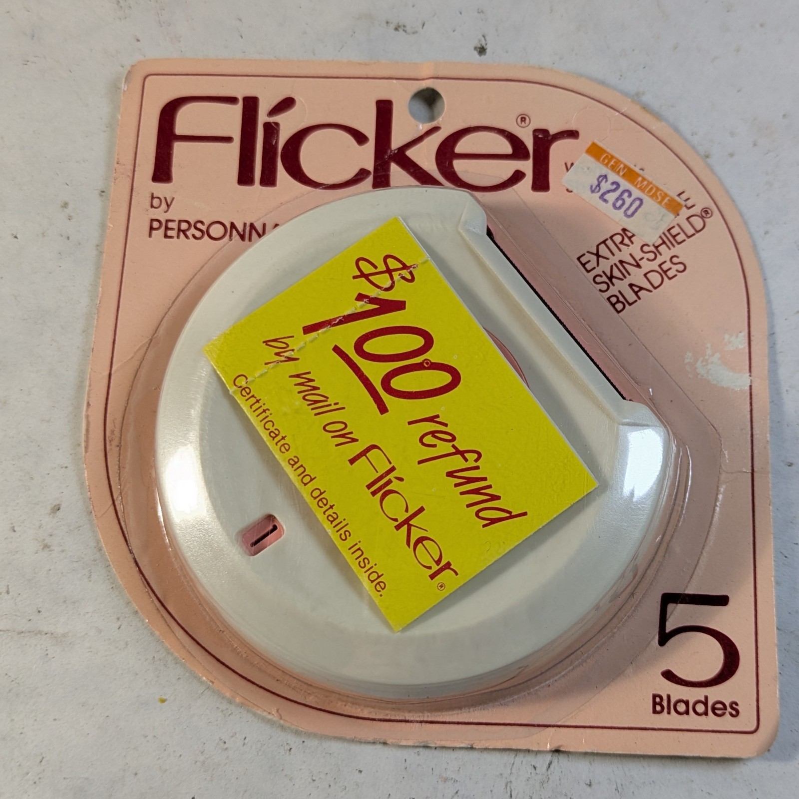 Vintage Flicker Ladie\'s Safety Shaver White/Pink 5 Blades NEW NOS Vintage Flicker Ladie\'s Safety Shaver White/Pink 5 Blades NEW NOS