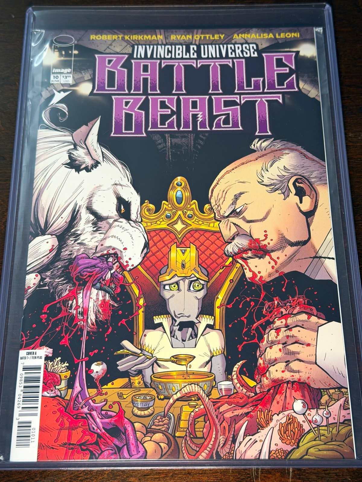 FREE SHIPPING Invincible Universe: Battle Beast #10 First Print FREE SHIPPING Invincible Universe: Battle Beast #10 First Print
