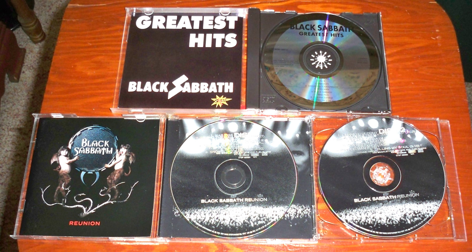 2 BLACK SABBATH CDs: GREATEST HITS & REUNION, 2-CD SET w/28 PAGE BOOKLET & HYPE