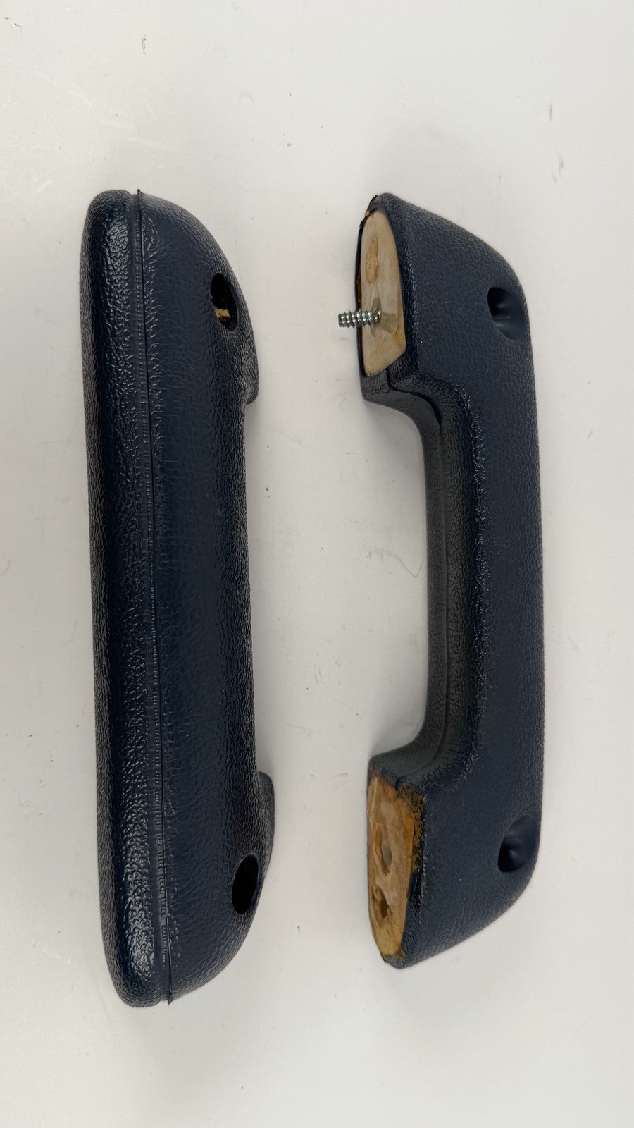 87-95 Nissan Hardbody Pickup D21 Truck Door Handle Armrest OEM Blue 87-95 Nissan Hardbody Pickup D21 Truck Door Handle Armrest OEM Blue