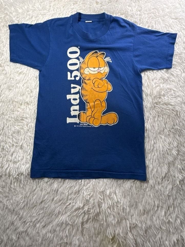 Vintage 1978 Garfield Indy 500 Velva Sheen Graphic T-Shirt Vintage 1978 Garfield Indy 500 Velva Sheen Graphic T-Shirt
