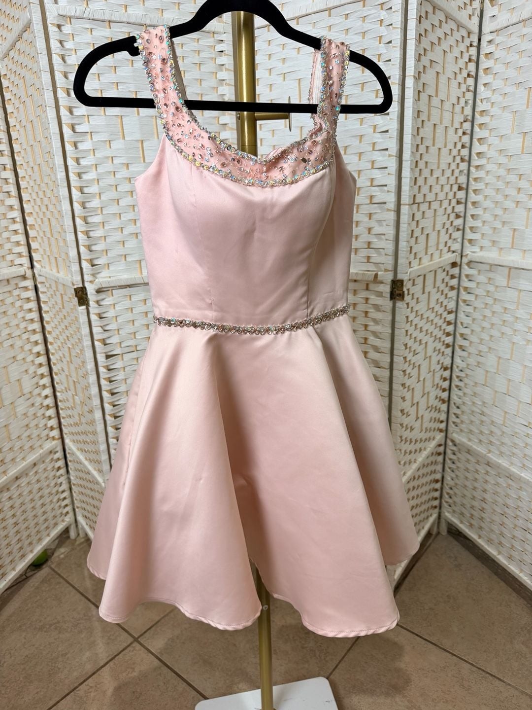 Morilee Madeline Gardner Party Dress Size 4 Pink Beaded Cocktail