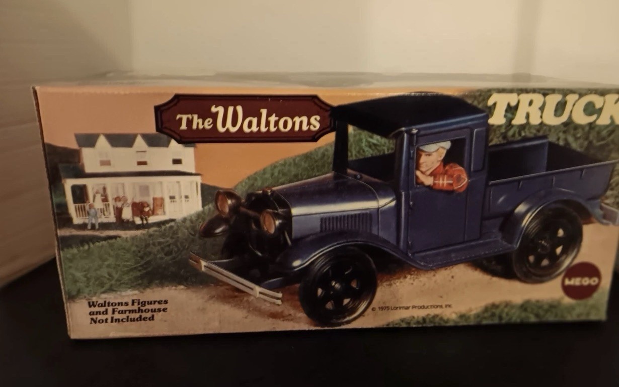 Vintage 1975 Mego The Waltons Truck No. 56012  NEW Original Box Lorimar