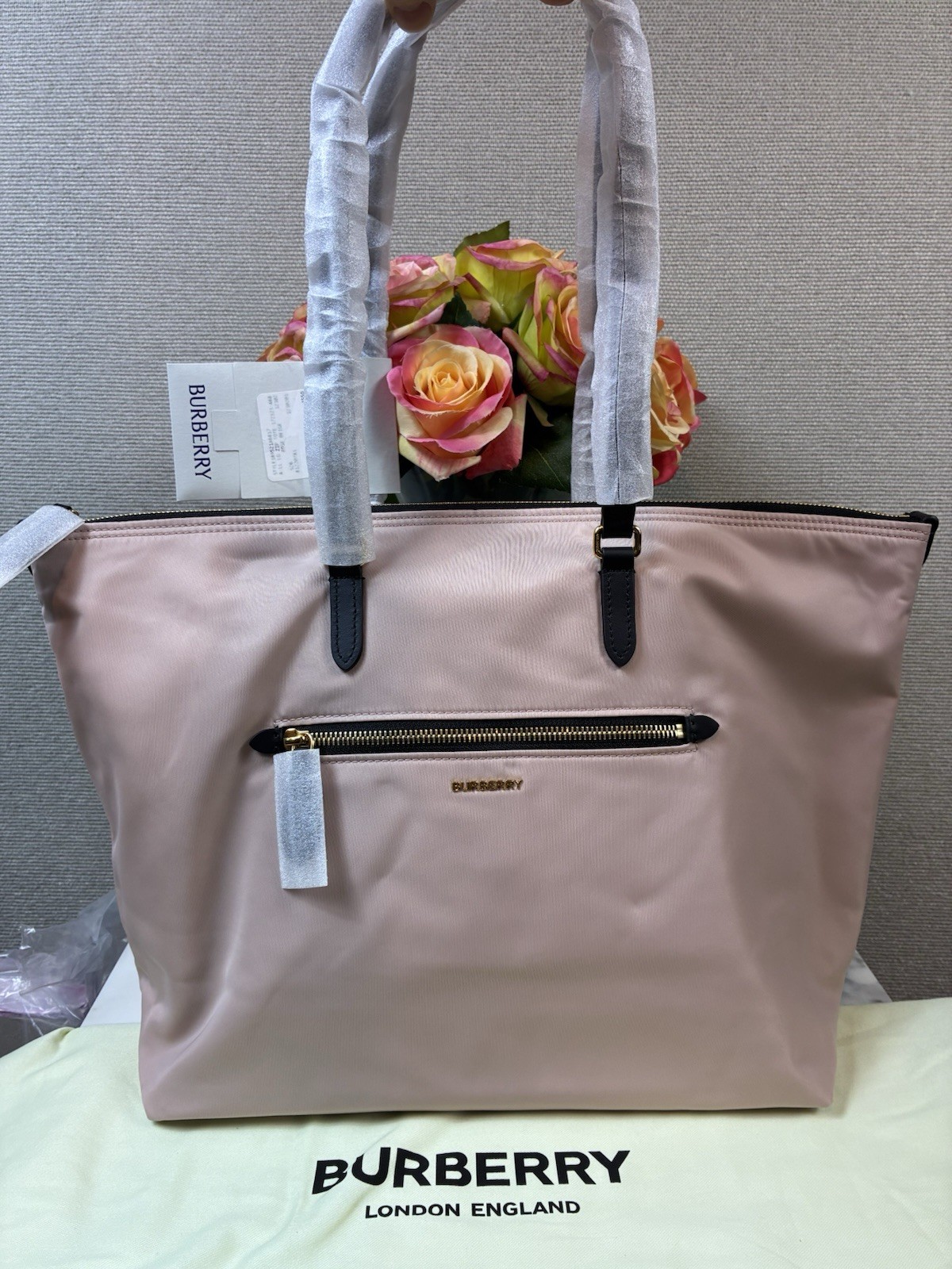Burberry Rose Beige Large Nylon Zip Tote - NWT & Dustbag $1550 Retail