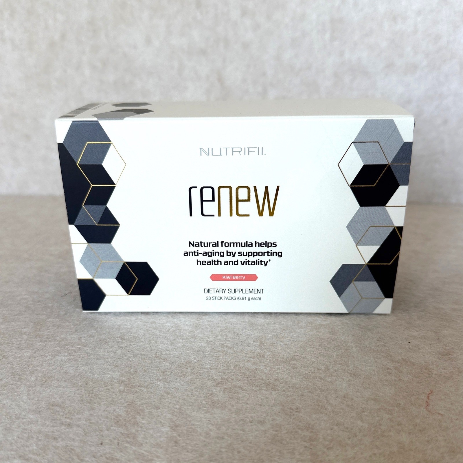 Nutrifii Renew Dietary Supplement Kiwi Berry 28 Stick Packs Anti-Aging 04/27