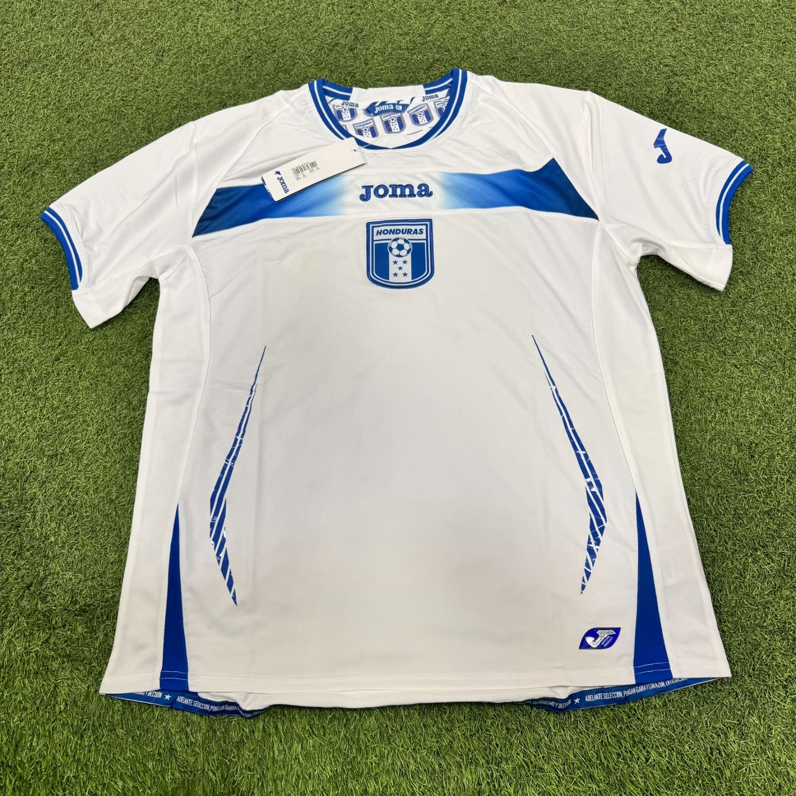 Joma Honduras Men\'s Home Soccer Jersey 10/11 Joma Honduras Men\'s Home Soccer Jersey 10/11