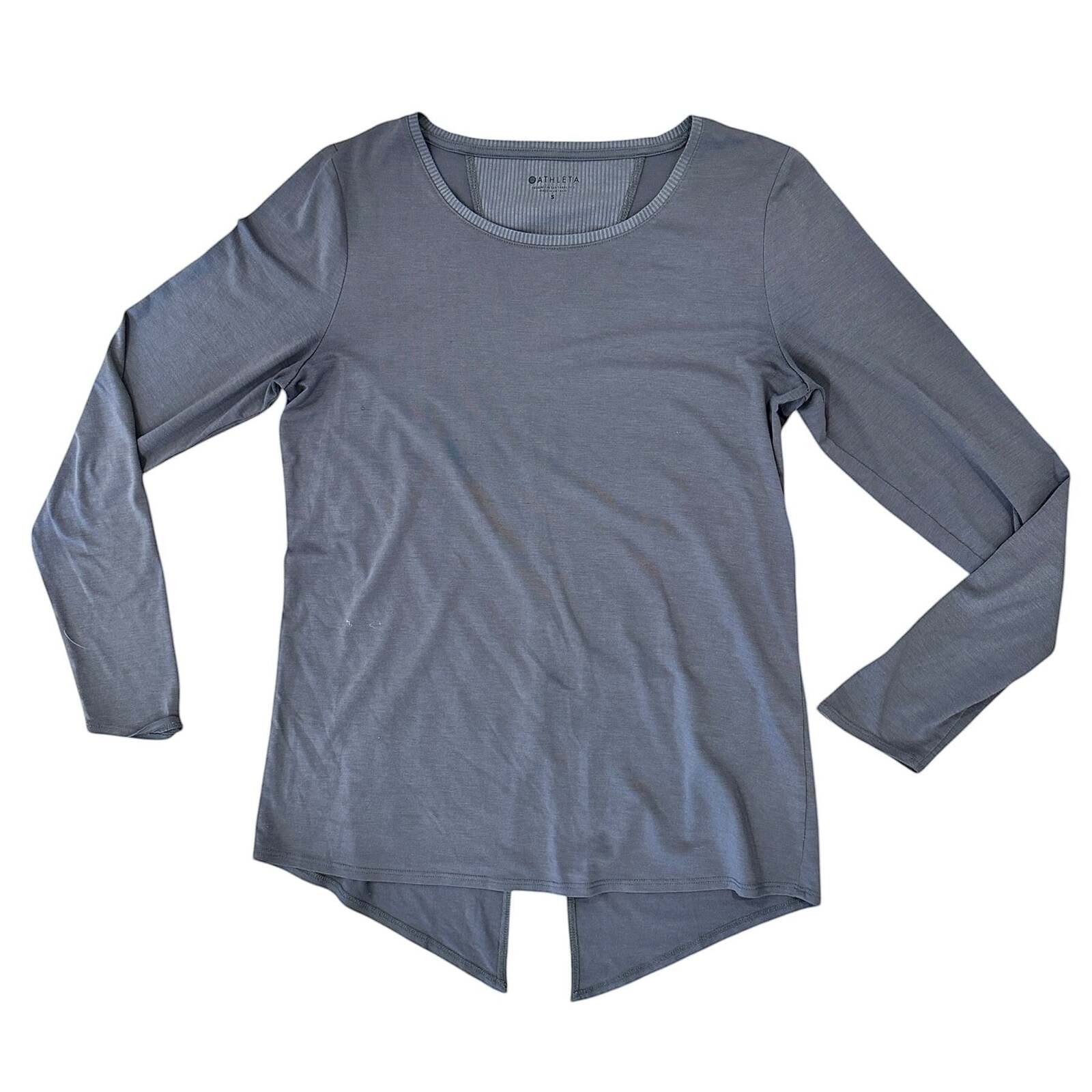 Size Small - Athleta Long Sleeve Shirt Size Small - Athleta Long Sleeve Shirt