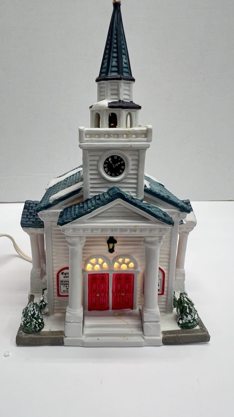 Lemax “United Church” Village Collection 35861 Retired 2003 Brand NEW Lemax “United Church” Village Collection 35861 Retired 2003 Brand NEW