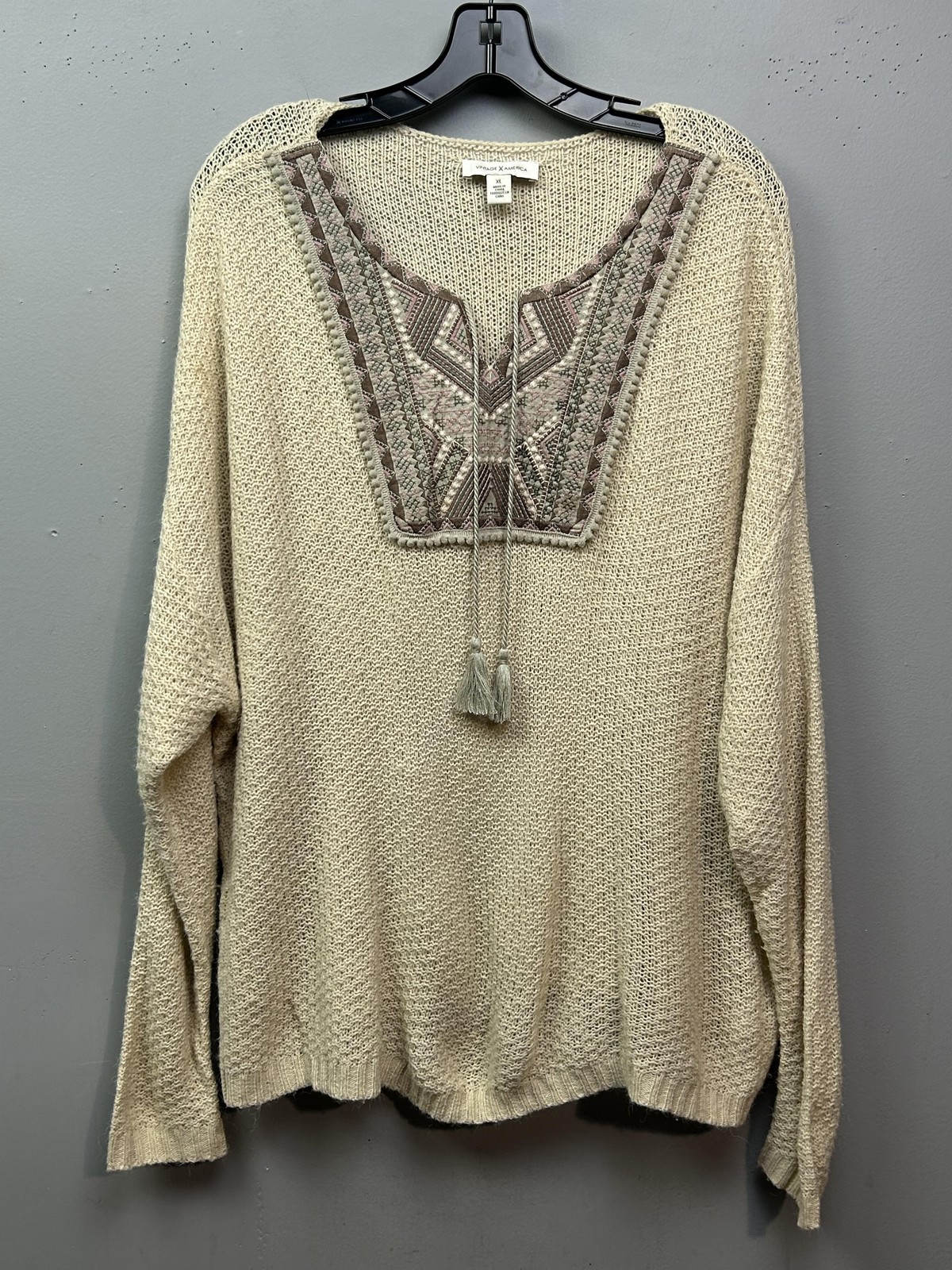 Vintage X America Sweater Womens XL Sydney Embroidered Boho Tassel Pullover