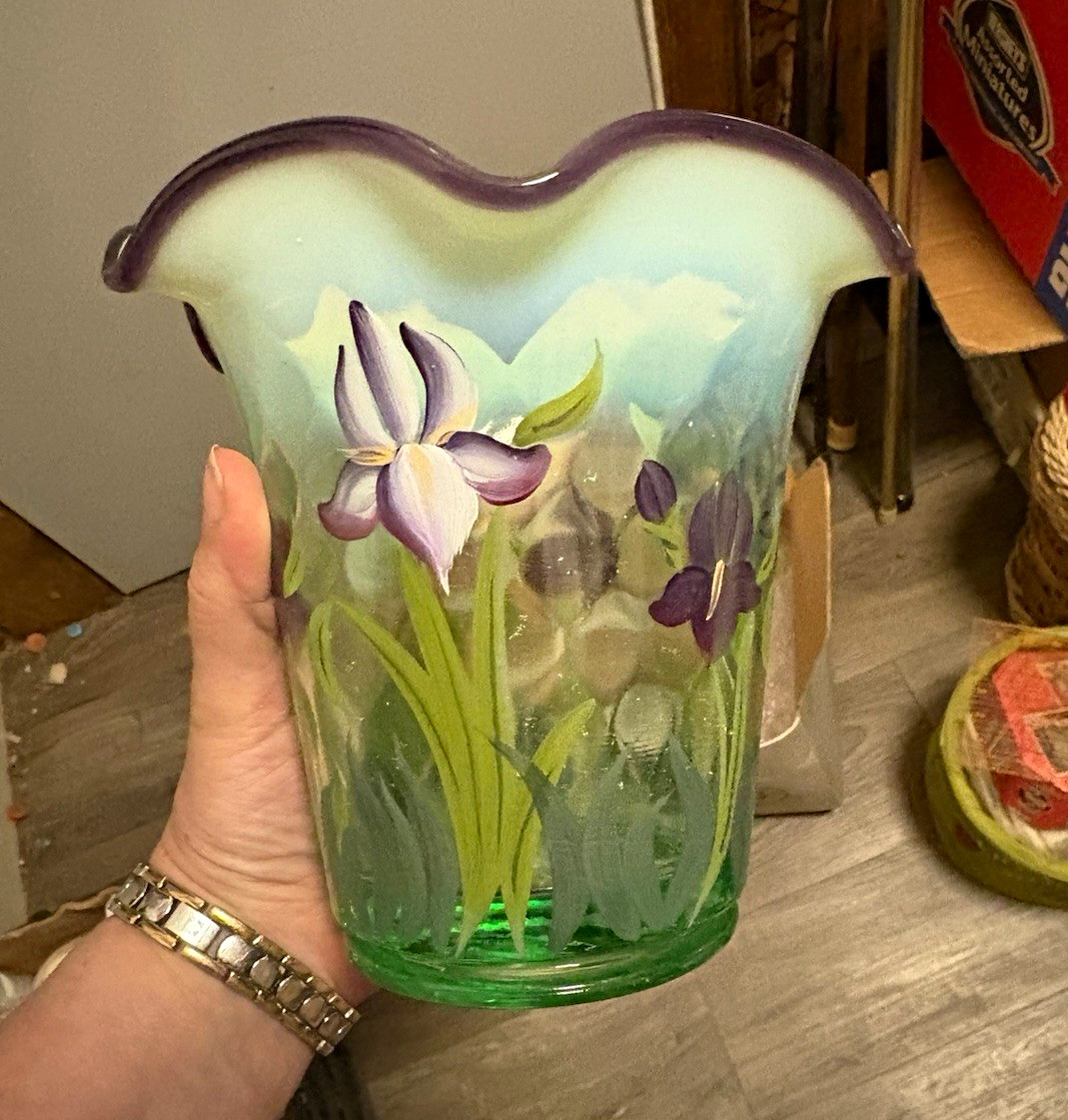 Fenton Designer Showcase Hand Painted Signed Iris Art Glass Vase 2001 C45395 Fenton Designer Showcase Hand Painted Signed Iris Art Glass Vase 2001 C45395