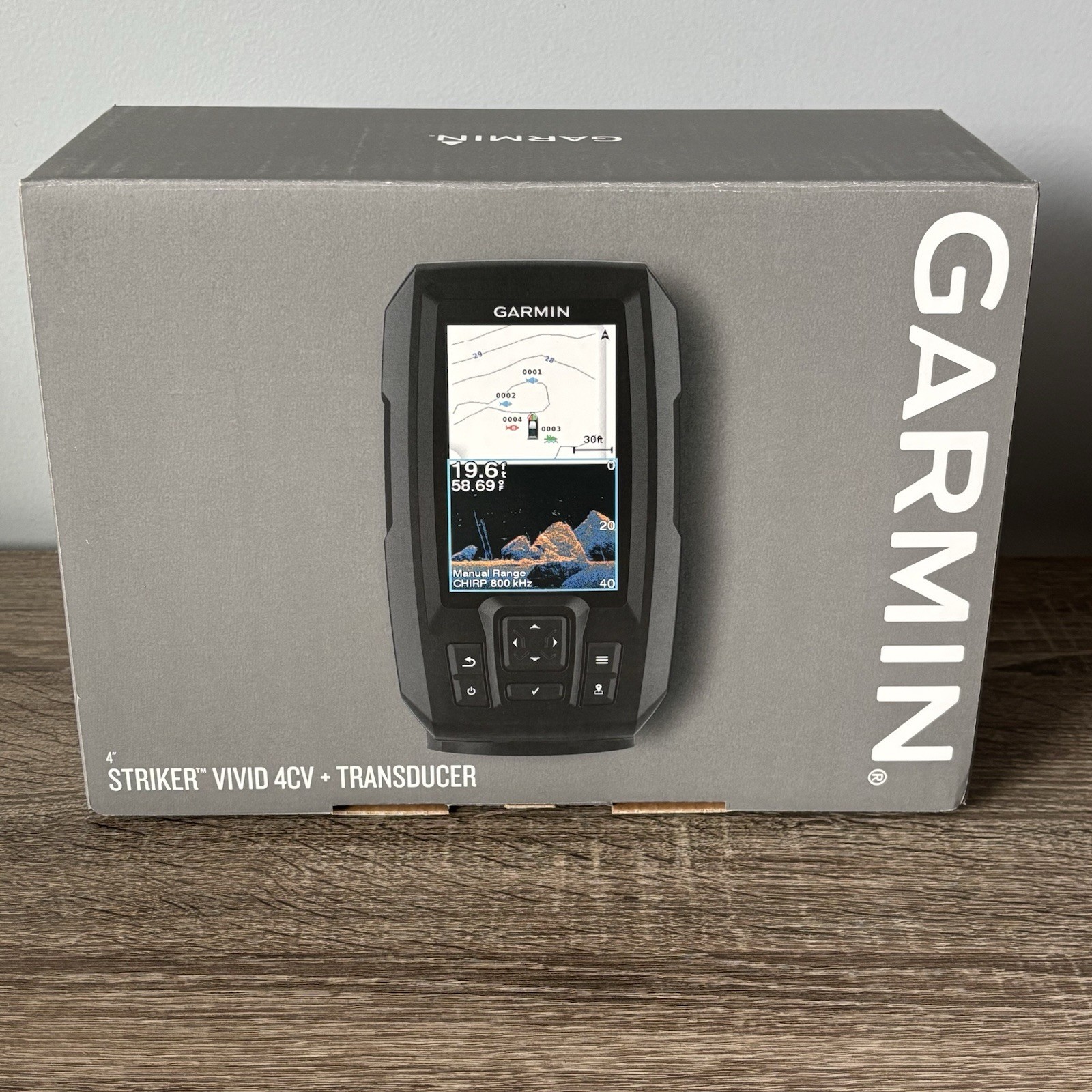 Garmin STRIKER Vivid 4CV 4” with Transducer Color Fishfinder NEW IN BOX