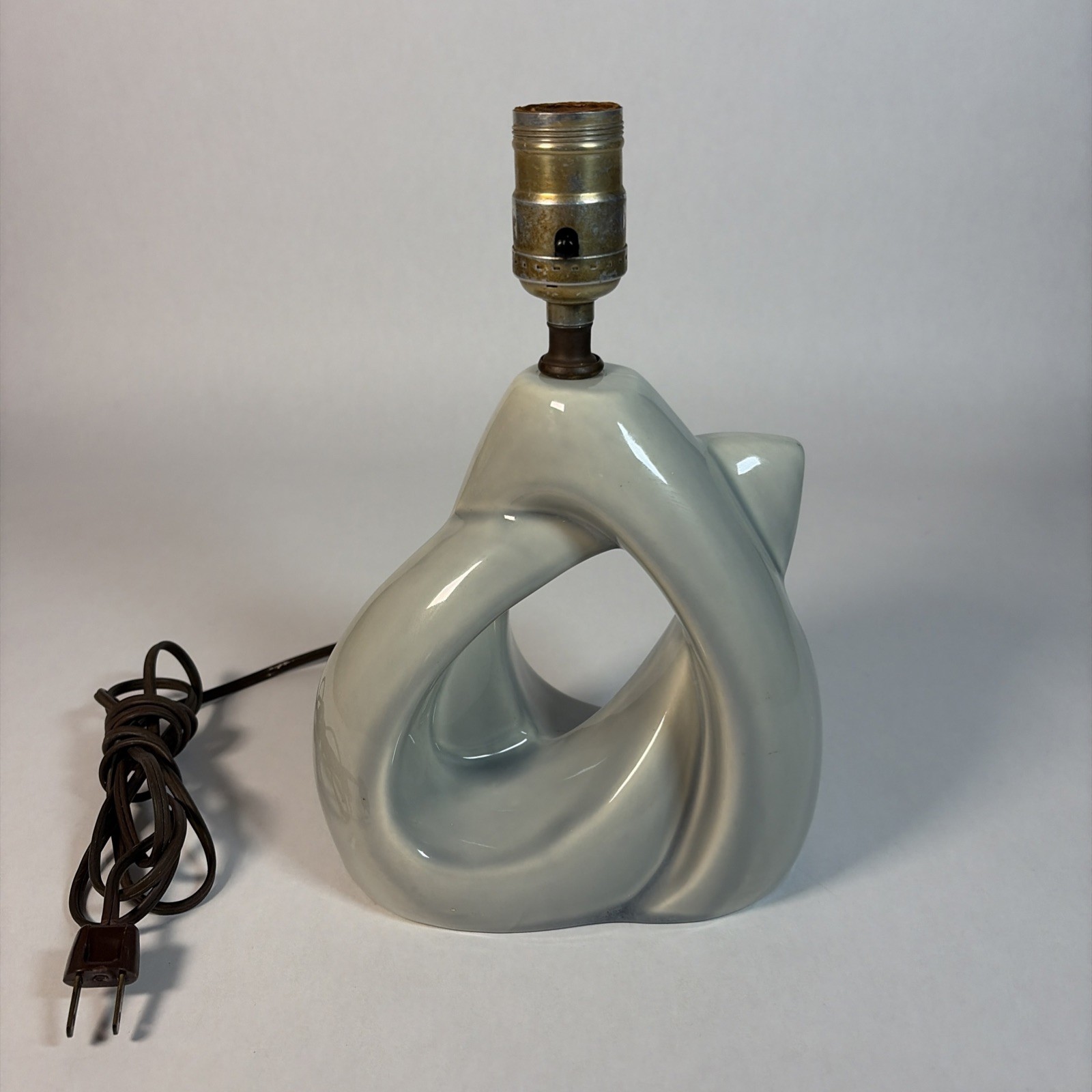 Vintage Antique Blue Grey Biomorphic Mid Century Table Lamp Brass Leviton 11”