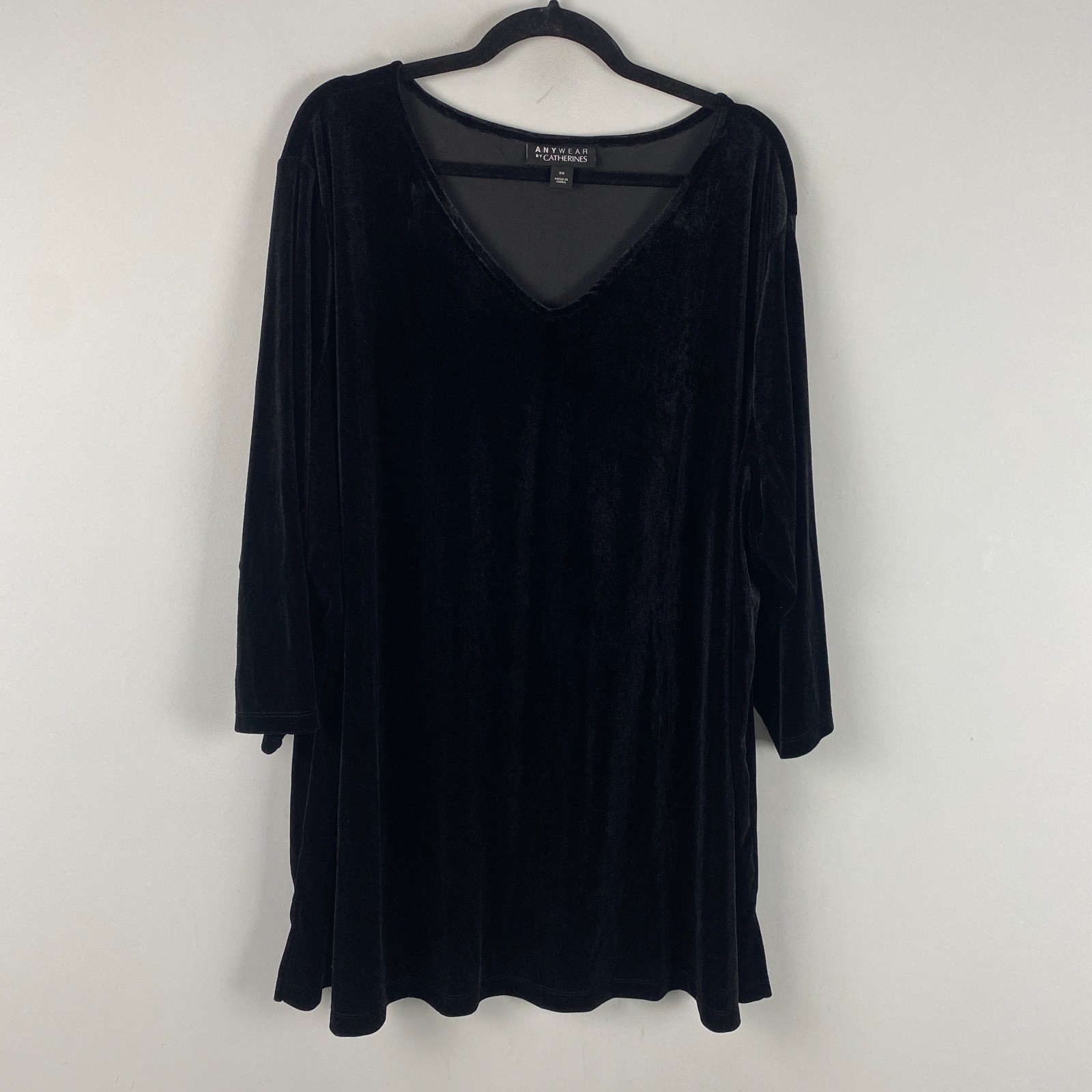 Catherines Anywear Velvet Tunic Top Size 3X Black V Neck 3/4 Sleeves