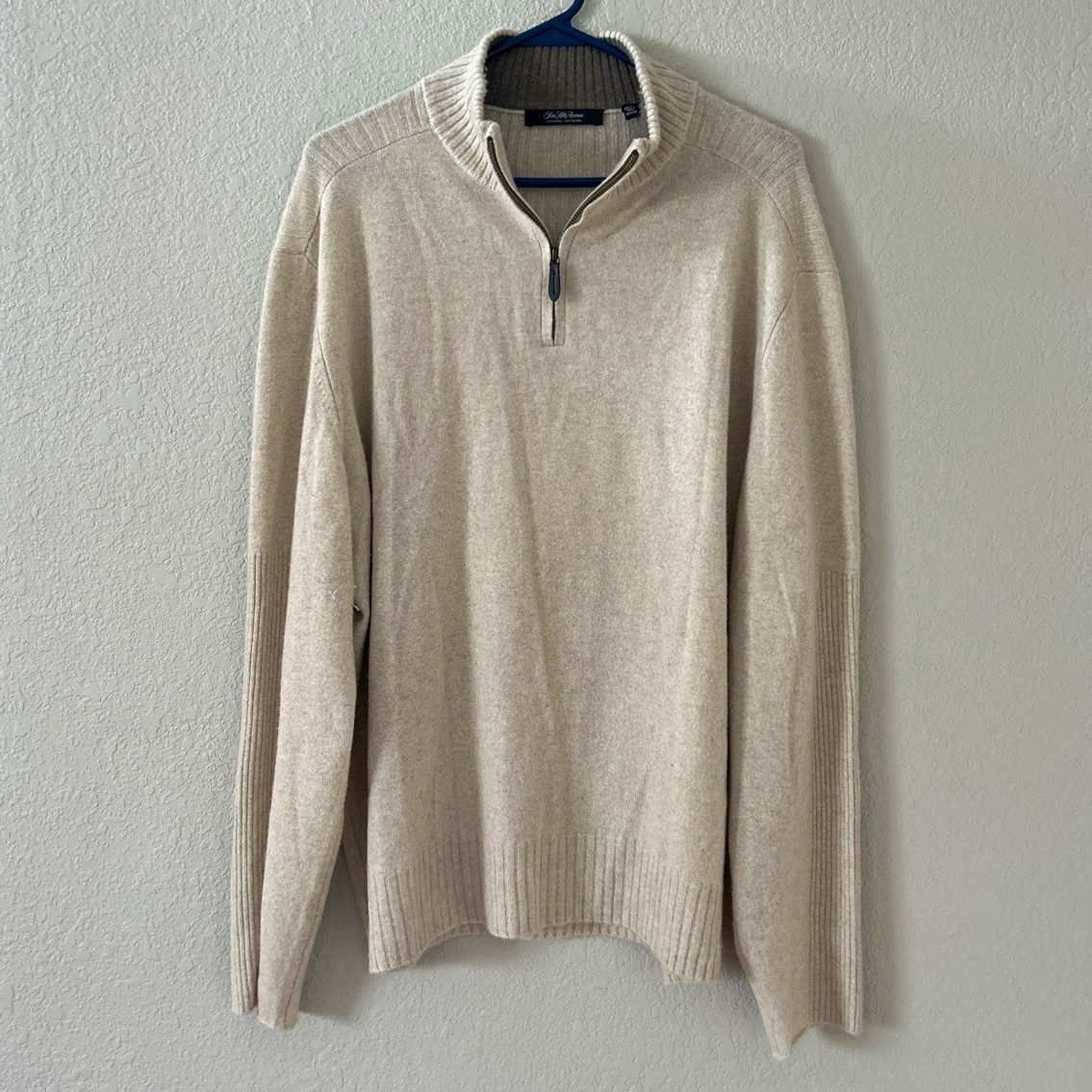 Saks Fifth Avenue Men\'s L Cashmere Knit 1/4 Zip Mock Neck Pullover Sweater Saks Fifth Avenue Men\'s L Cashmere Knit 1/4 Zip Mock Neck Pullover Sweater