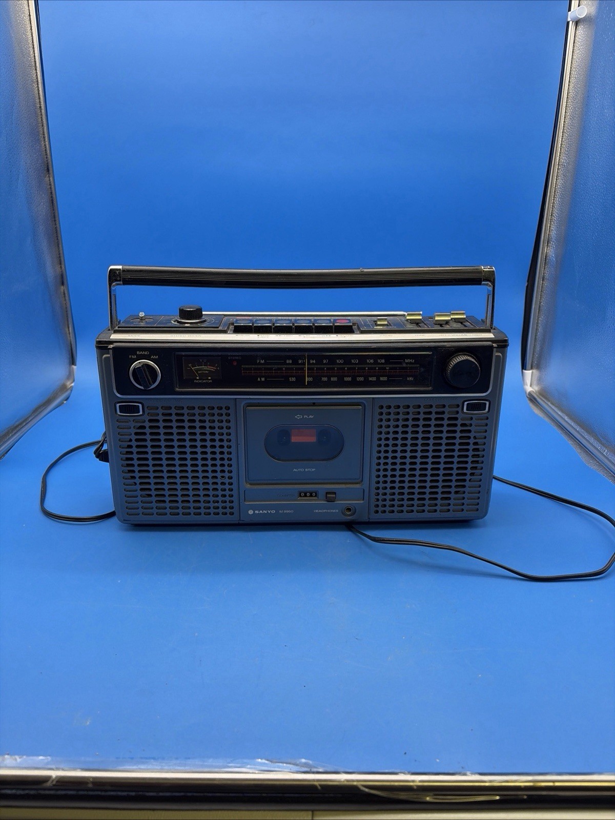 Sanyo M9950 Vintage Boombox Stereo AM/FM Made In Japan Recorder Works Great