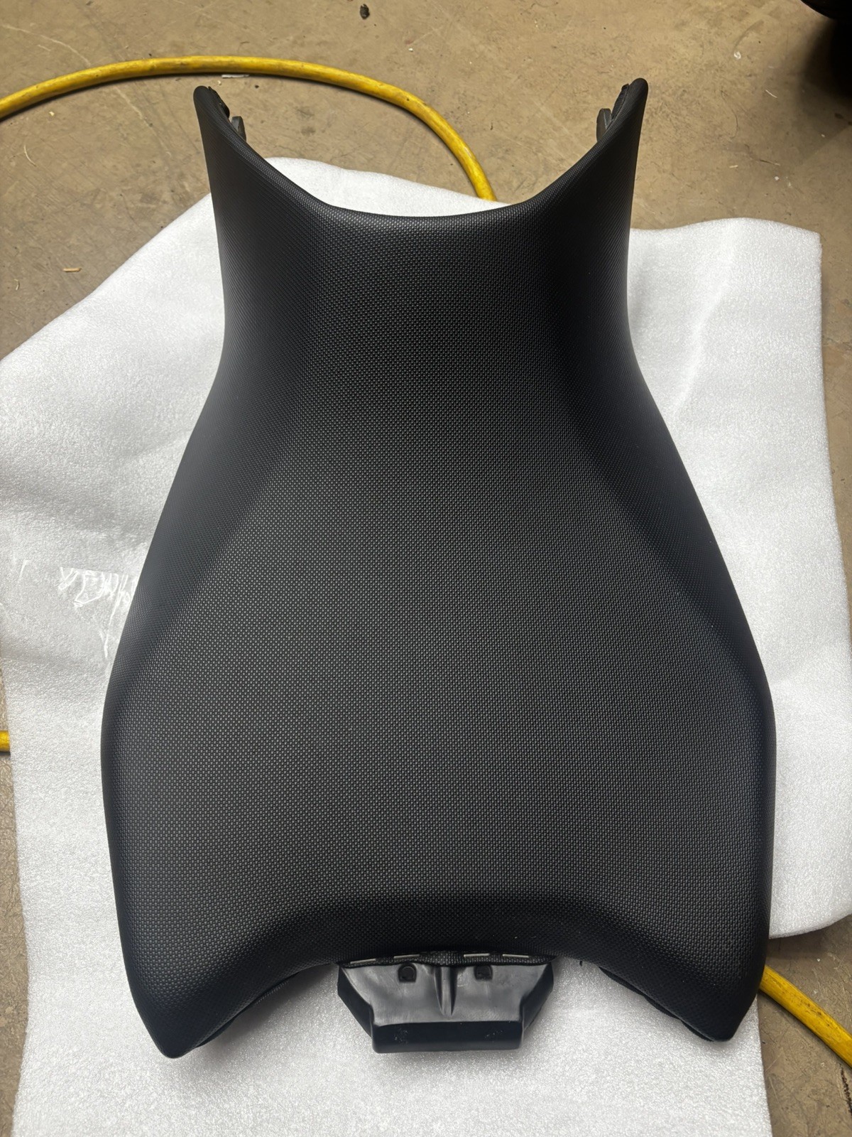 OEM 2015-2019 KTM Duke 690 Front Seat - Black 76007040300