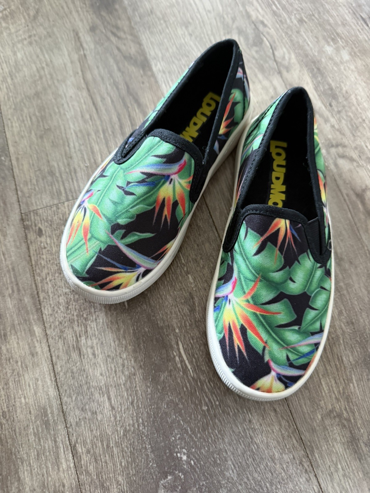 Loud Mouth Sam Bora Bora Tropical Canvas Slip On Shoes 13 M kids NEW MSRP $69.00 Loud Mouth Sam Bora Bora Tropical Canvas Slip On Shoes 13 M kids NEW MSRP $69.00