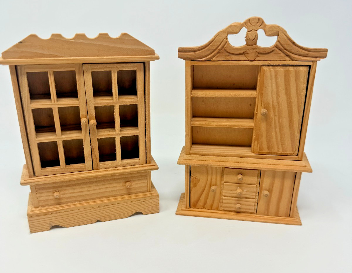 Dollhouse Miniature Wooden Furniture Lot 1:12 Scale Dollhouse Miniature Wooden Furniture Lot 1:12 Scale
