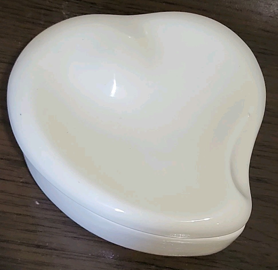 Vintage Elsa Peretti For Halston Ceramic Heart Trinket Box With Lid 