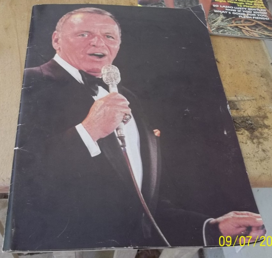 Vintage 1978 Frank Sinatra Man Of The Hour Magazine Vintage 1978 Frank Sinatra Man Of The Hour Magazine