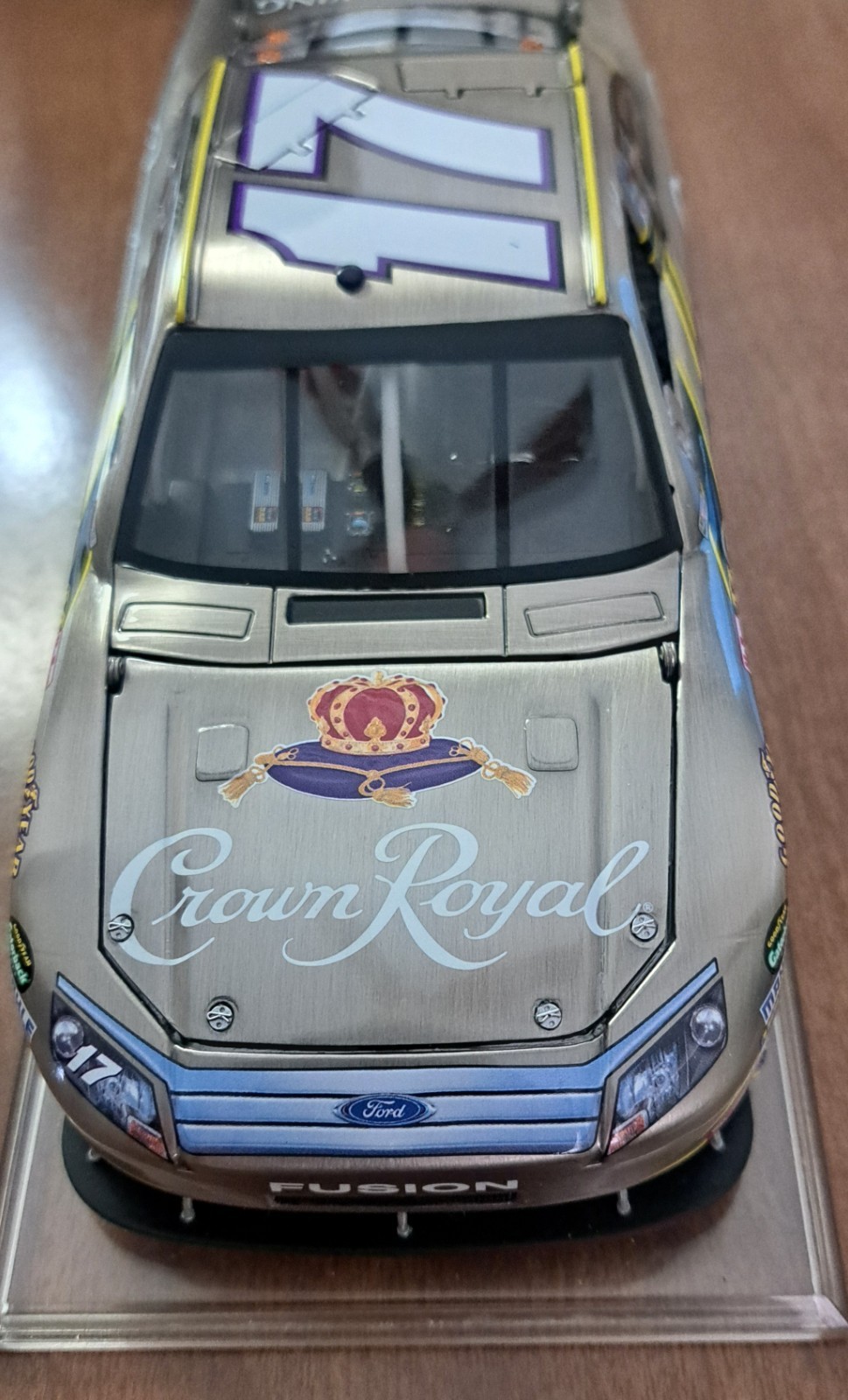 2010 MATT KENSETH 1/24 BRUSHED METAL CROWN ROYAL 2010 MATT KENSETH 1/24 BRUSHED METAL CROWN ROYAL