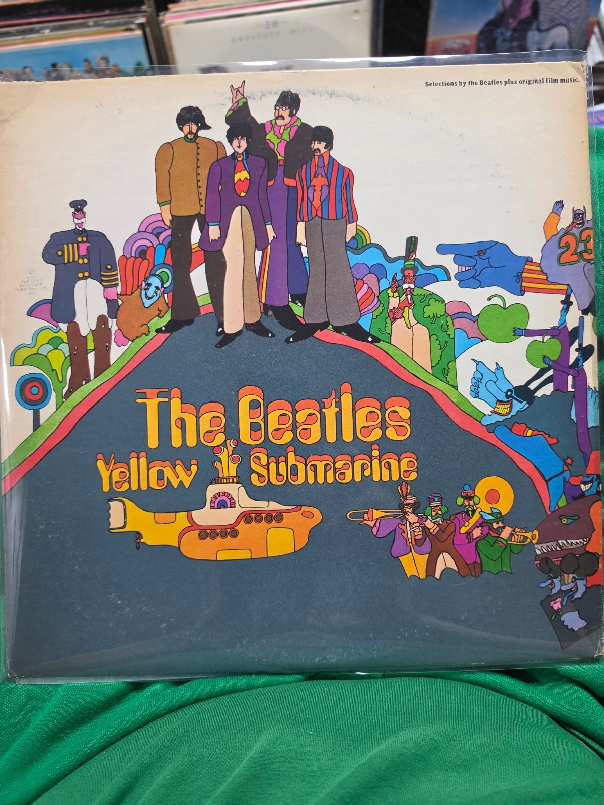 The Beatles Yellow Submarine LP 1969 US Apple SW-153 FIRST PRESSING NM Vinyl