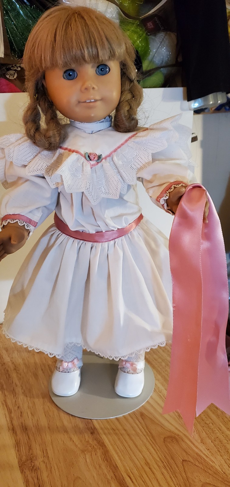AMERICAN GIRL Tea Party Dress Mesh Socks Shoes & Ribbon Made By American Girl AMERICAN GIRL Tea Party Dress Mesh Socks Shoes & Ribbon Made By American Girl