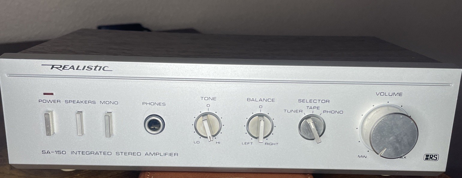 Realistic SA-150 Integrated Stereo Amplifier 25W Class AB Silver Wood Case