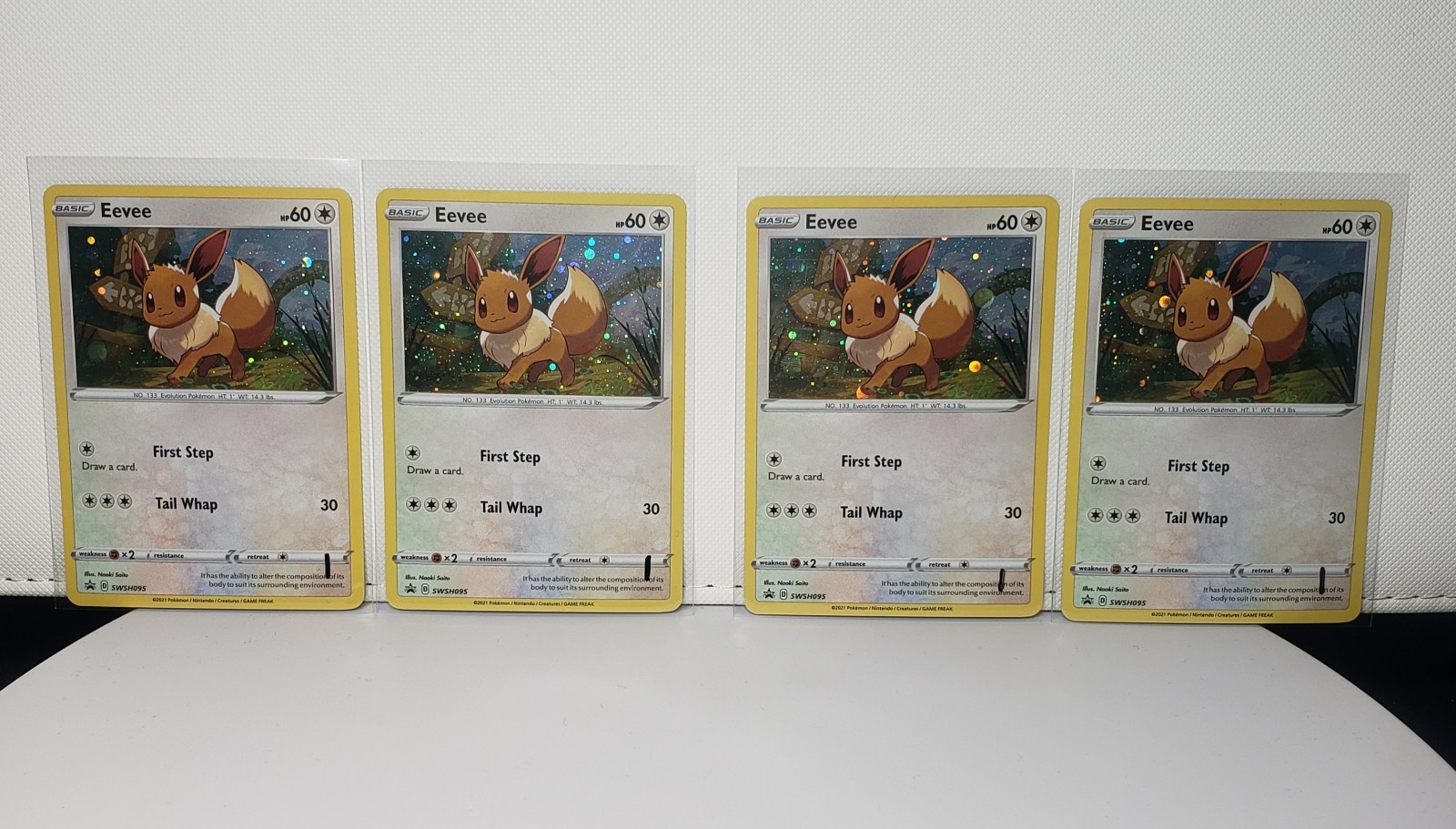 4x Lot Pokémon TCG Eevee Promo Cosmos Holo SWSH095 NM