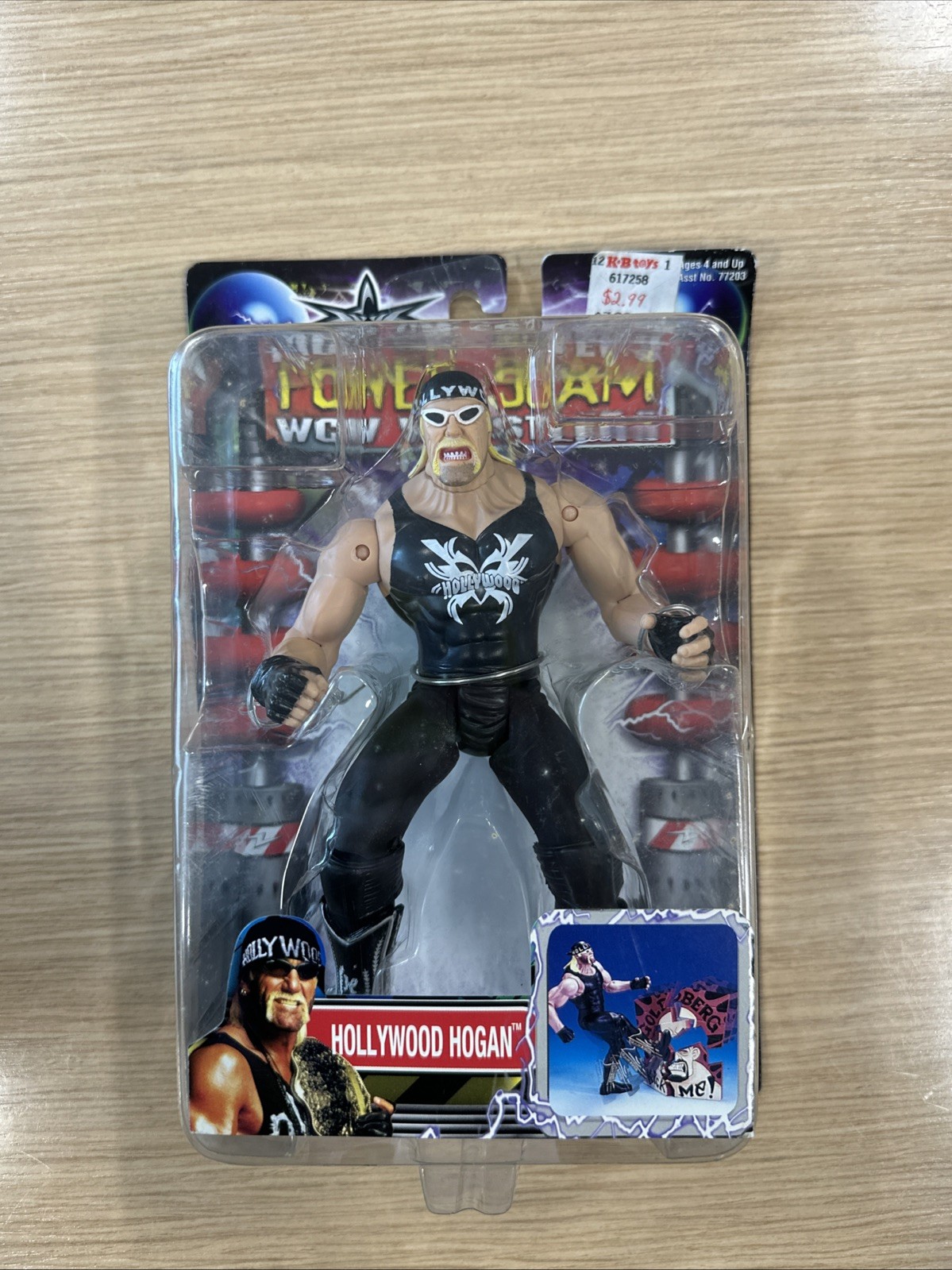 Vintage 2000 WCW Power Slam Hollywood Hulk Hogan Action Figure Toy Biz Sealed Vintage 2000 WCW Power Slam Hollywood Hulk Hogan Action Figure Toy Biz Sealed