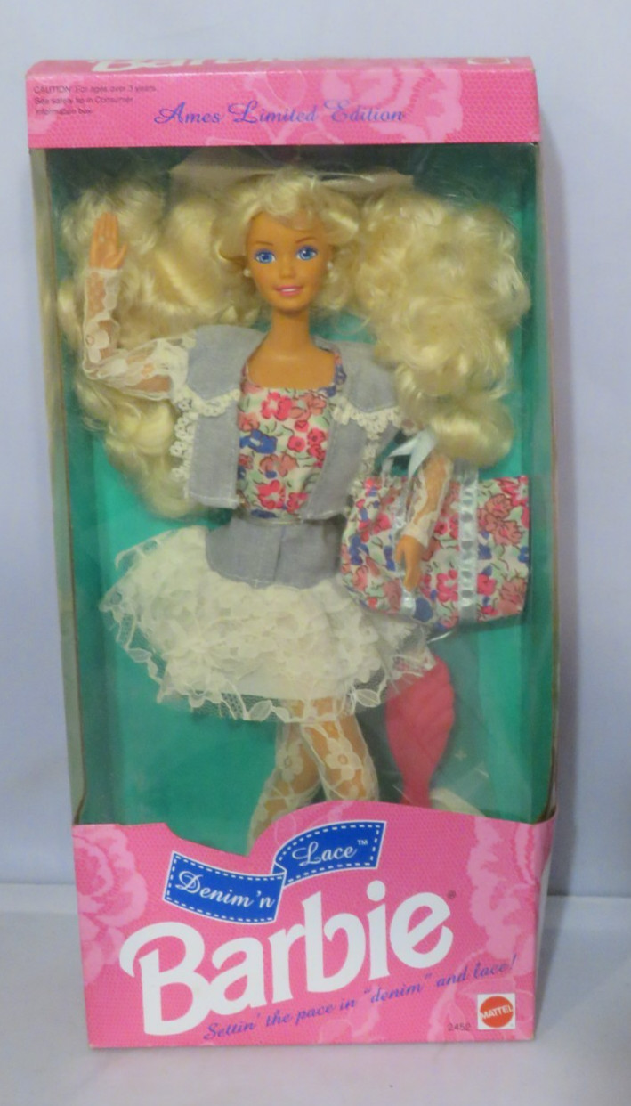 Vintage 1992 Mattel “Denim ‘n Lace Barbie” #2452 *NRFB* RARE