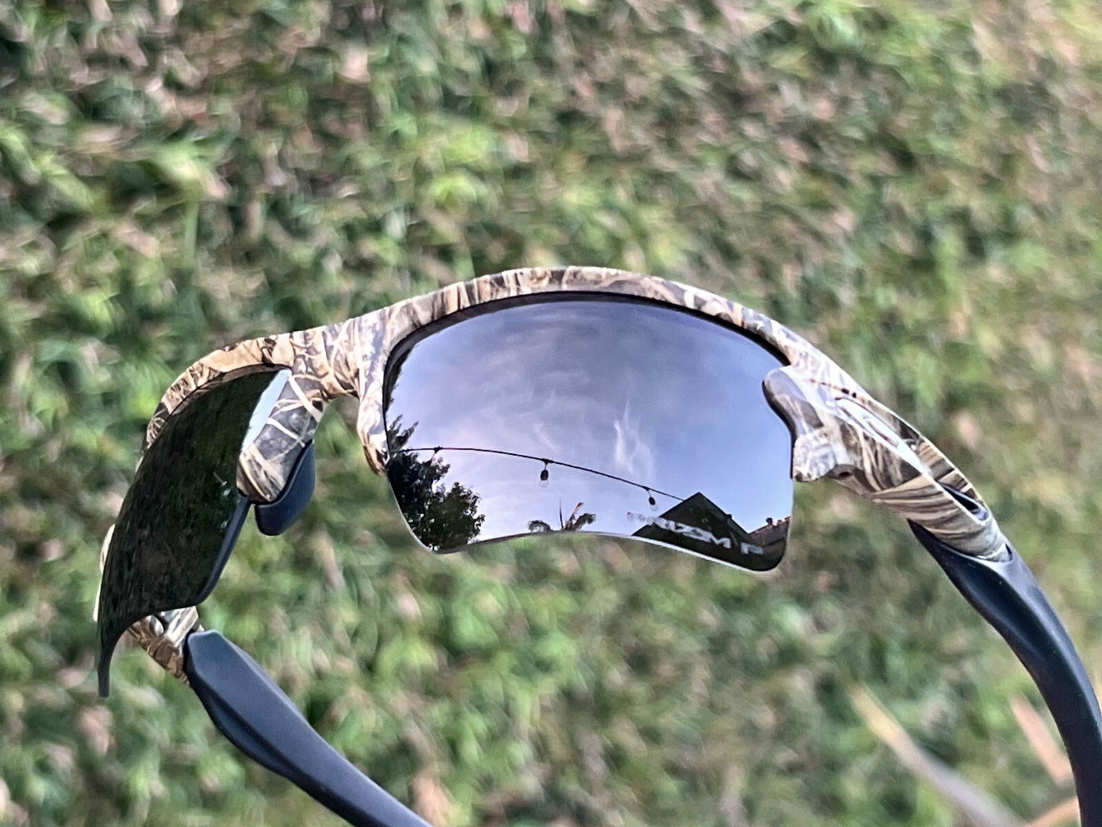 OAKLEY Custom Unique Collector FLAK 2.0 Kings Camo / Prizm Polarized Read