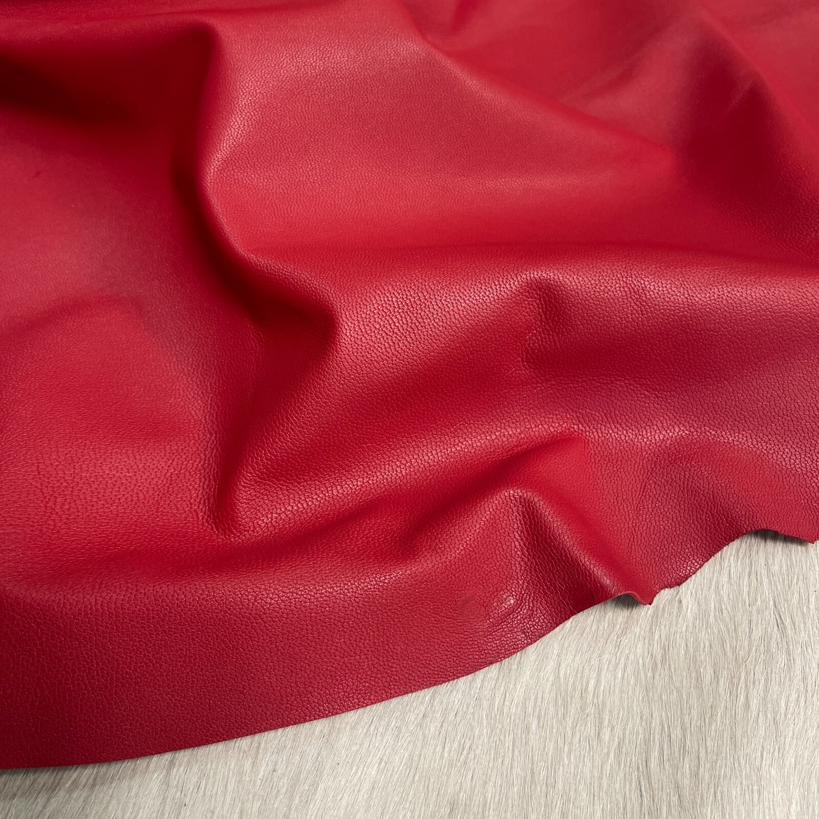 Avetco Premium Goat Skin Nappa Leather Smooth & Soft 2.5–3 oz Cherry Red 5-8 SF