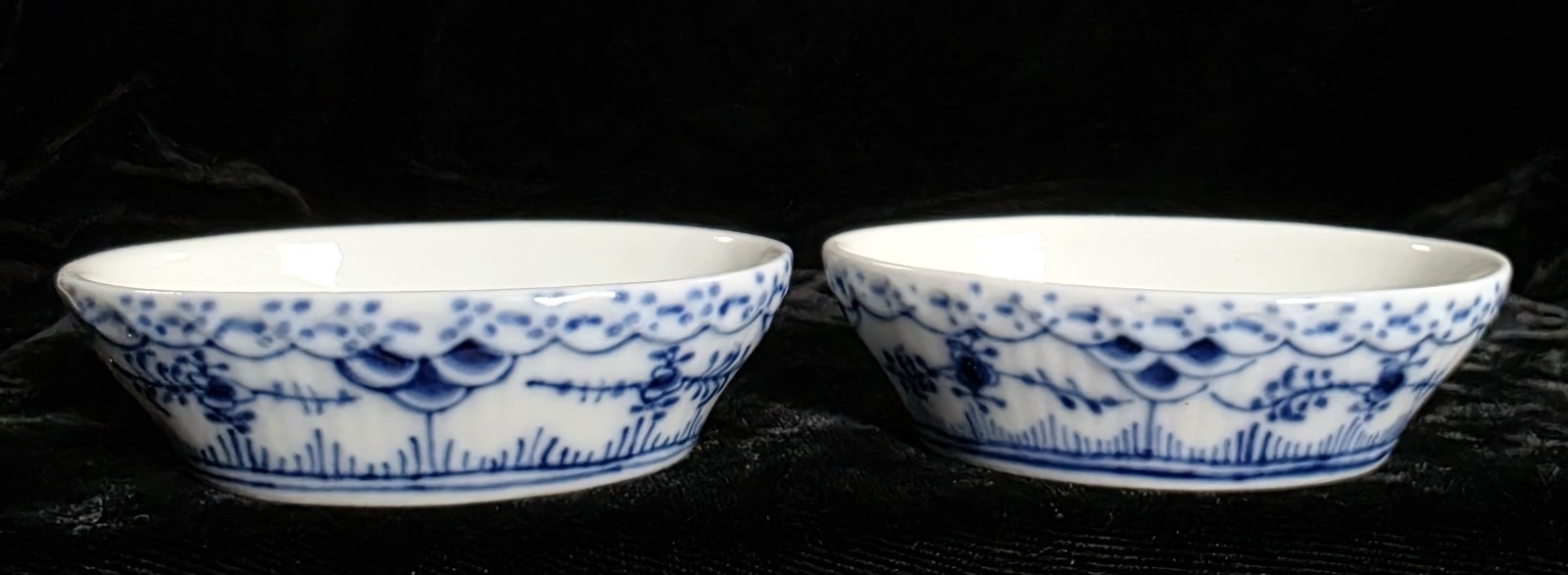 Royal Copenhagen Blue Fluted Half Lace Dish Salt Cellars 755 Denmark c. 1935-49