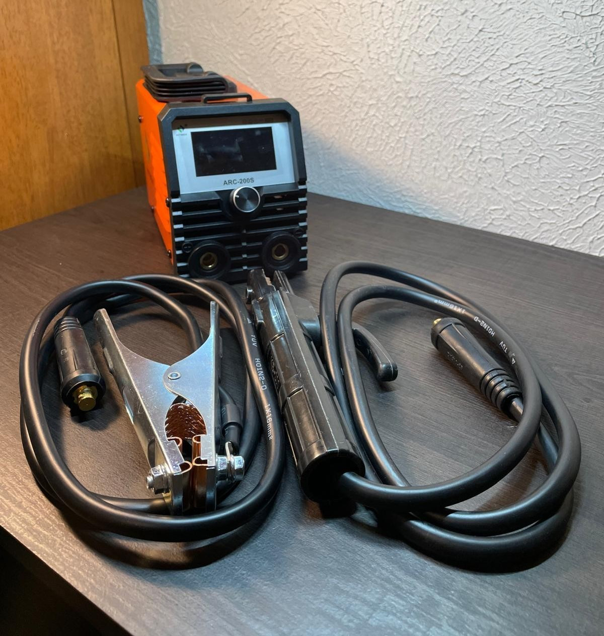 Welder Machine HITBOX ARC-200S DC Welder Machine HITBOX ARC-200S DC