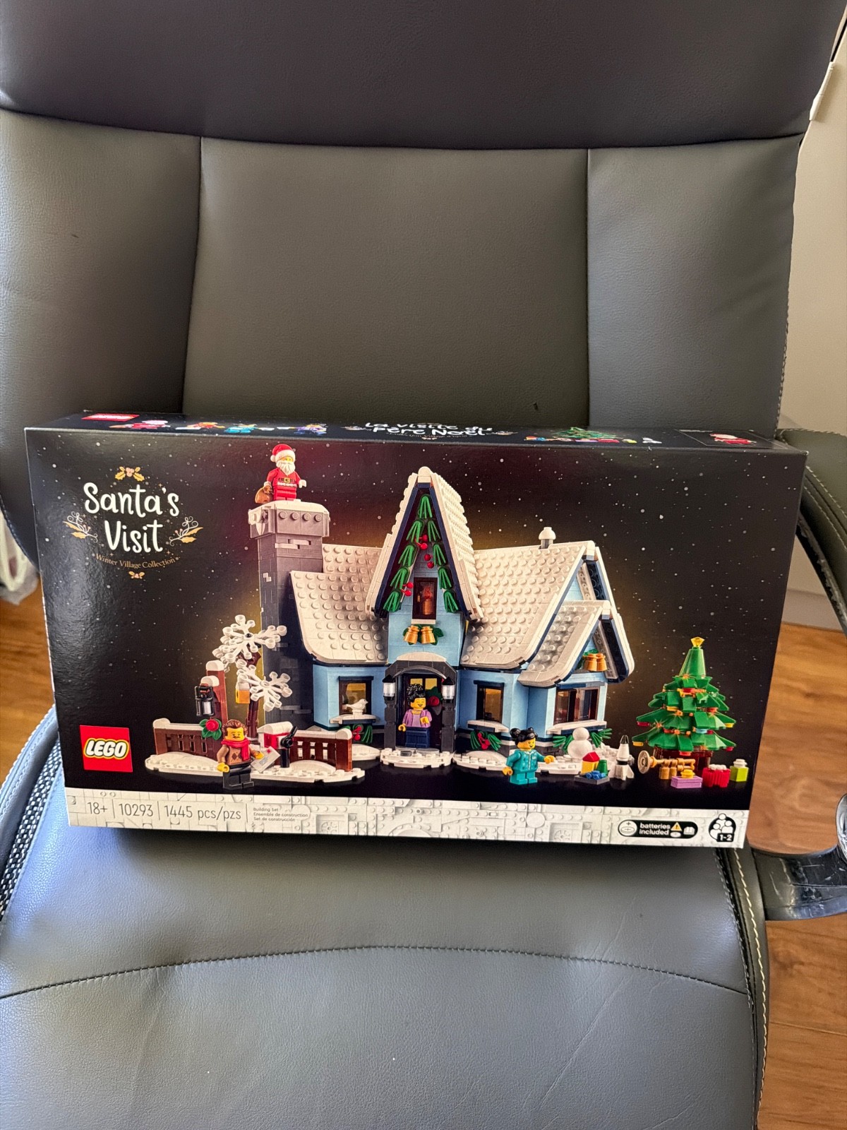 LEGO Icons Santa's Visit 10293 1445 pcs Winter Village Christmas NEW & SEALED