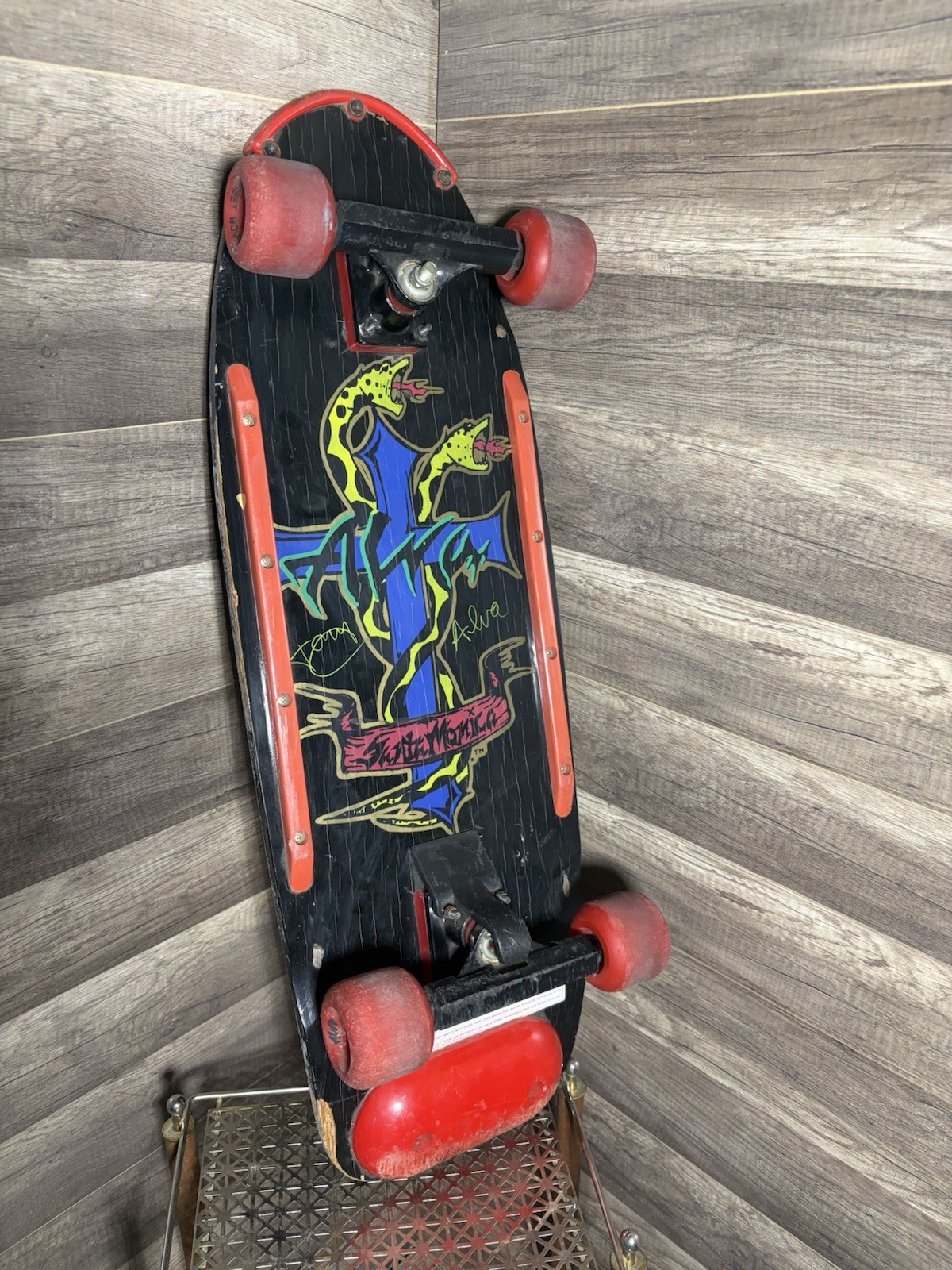 Rare Vintage Alva Skateboards Tony Alva Complete  Skateboard