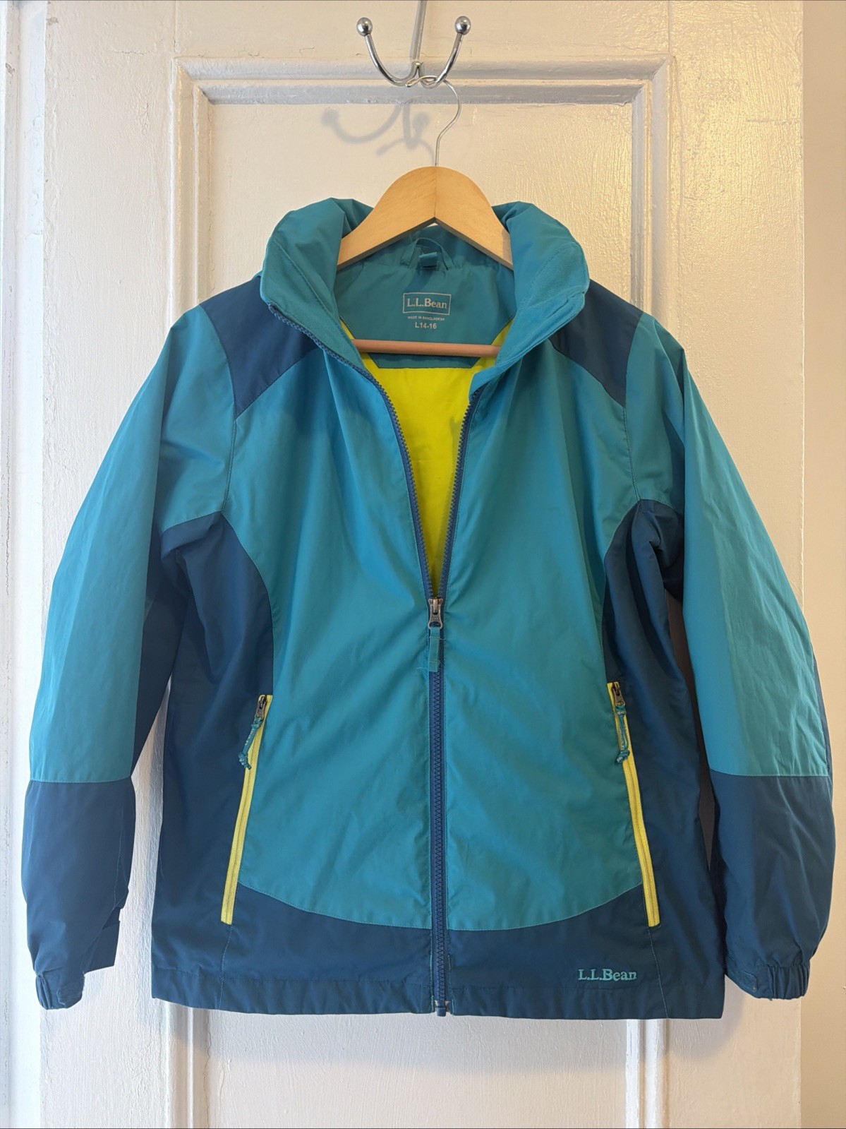 L L Bean Raincoat 14-16 L L Bean Raincoat 14-16