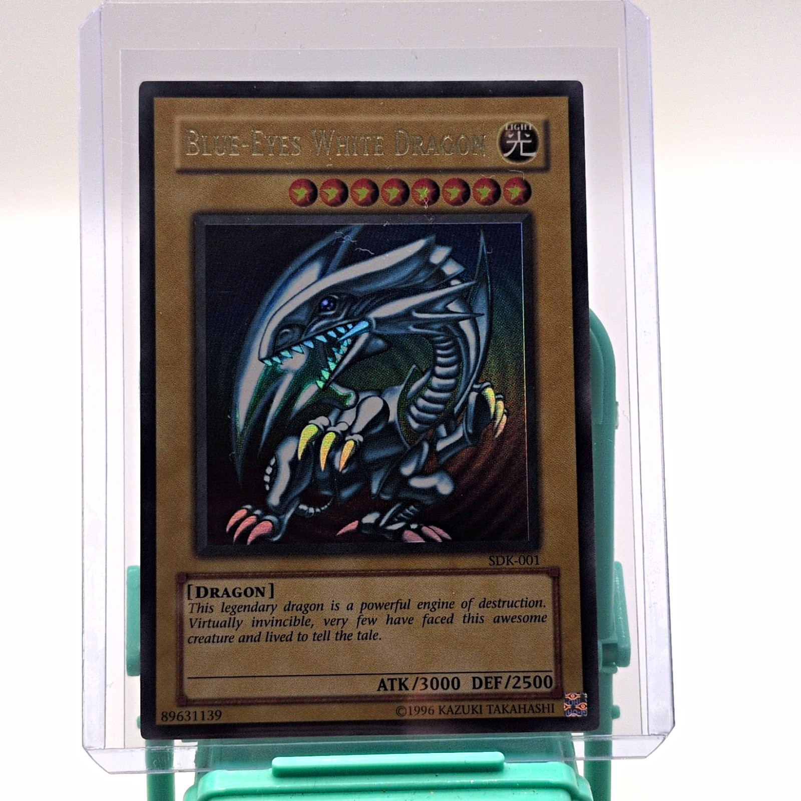 Konami Blue-Eyes White Dragon SDK-001 Ultra Rare Holo Unlimited 3000/2500 Konami Blue-Eyes White Dragon SDK-001 Ultra Rare Holo Unlimited 3000/2500