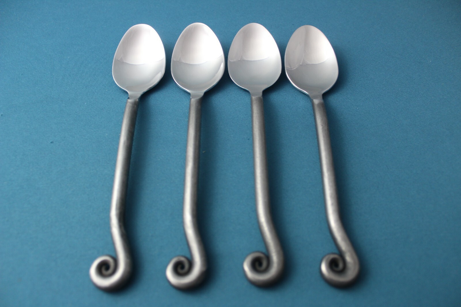 Pier 1 One PII11 Teaspoons (Set of 4) Scroll Coiled Iron 18/8 Stainless China 7 Pier 1 One PII11 Teaspoons (Set of 4) Scroll Coiled Iron 18/8 Stainless China 7
