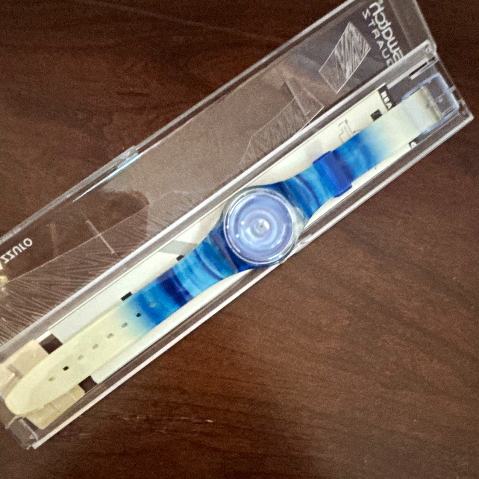 Swatch 1996 Studio Azzuro Limited Edition GK232 - Functional, new battery